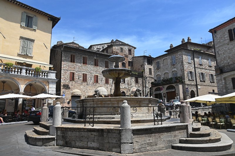 29 Assisi.JPG